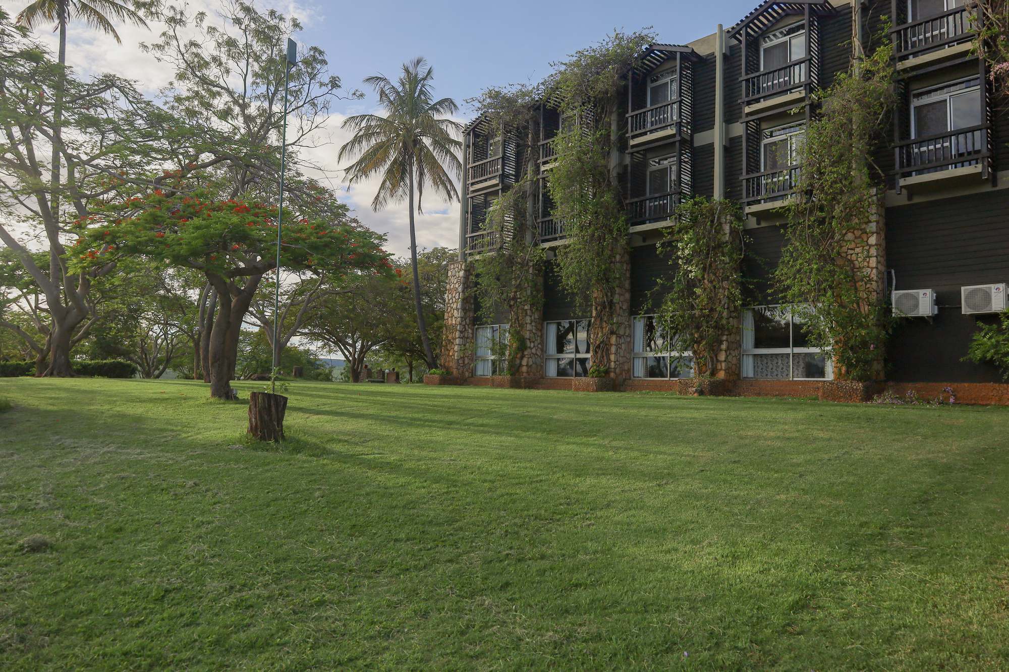 Taita Hills Safari Resort