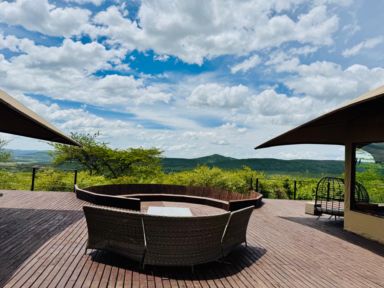 Emayian Luxury Camps